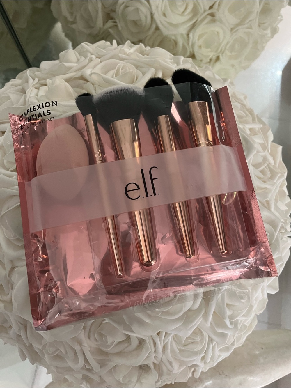New Elf cosmetics complexion essentials brush and sponge 5 piece set